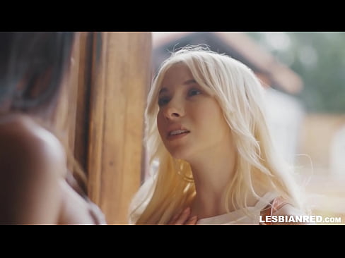 ❤️ Jenta kommer hjem noen måneder senere og ender opp med å spise stemorens fitte ❤ Hard porno på porno no.niceporn-tv.ru ☑